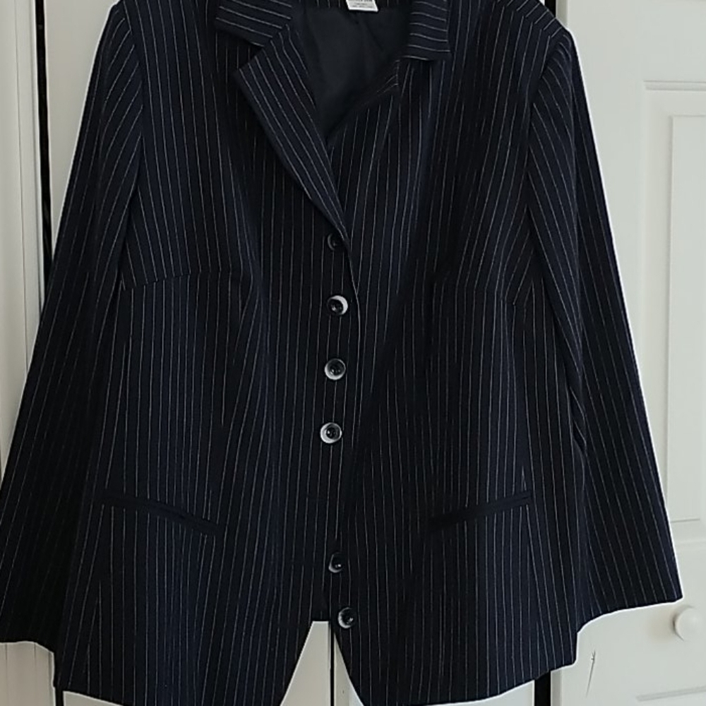 Syms Navy Pinstripe Harve Benard Blazer 26W - Picture 6 of 9